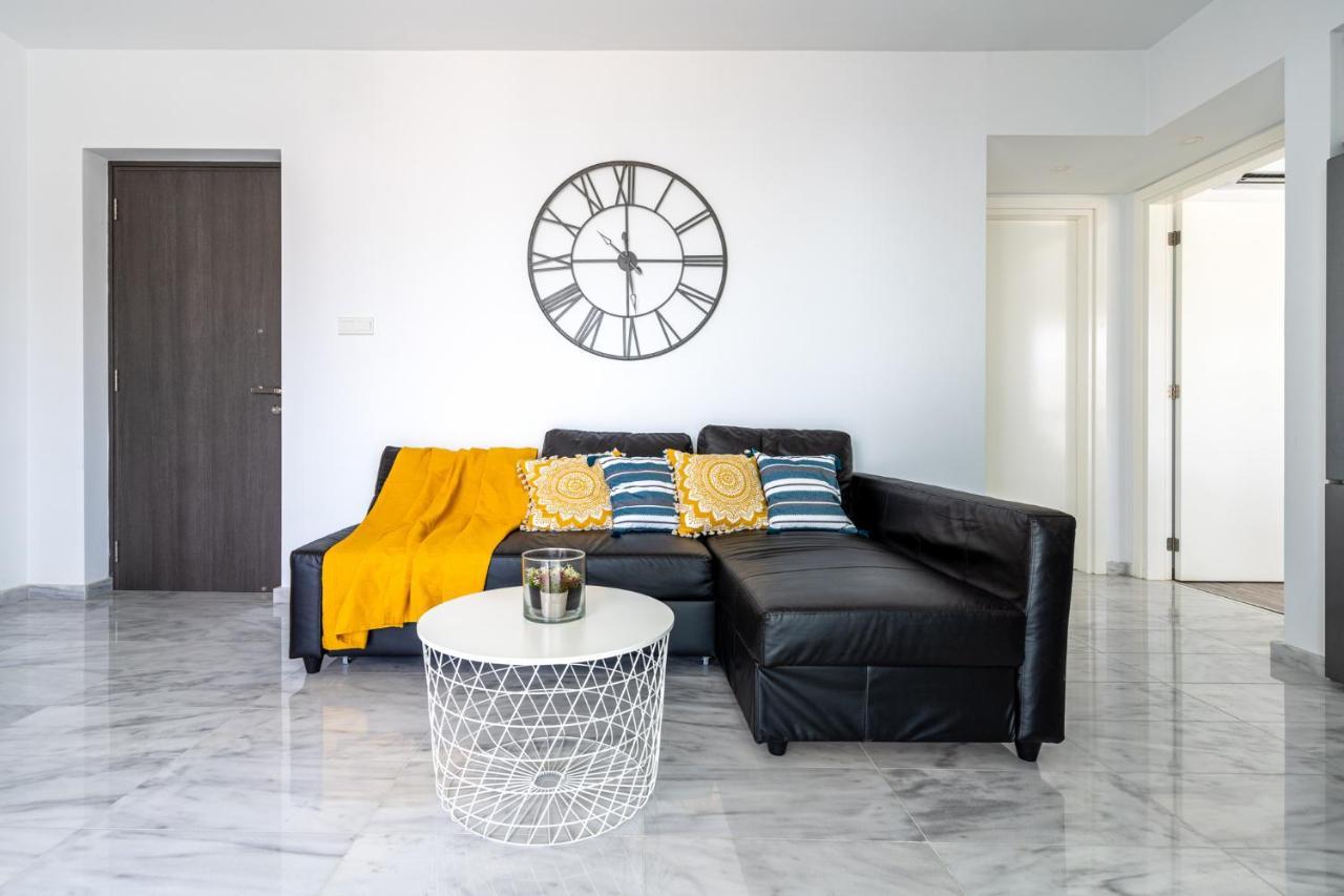 Oyster 1-Br Apt In Larnaca Exterior foto