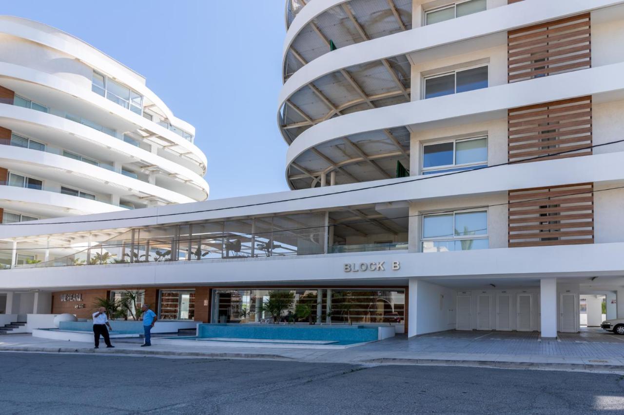 Oyster 1-Br Apt In Larnaca Exterior foto
